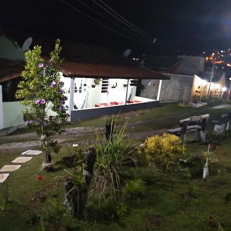 Hospedagem Carvalho Villa Cunha Exterior photo